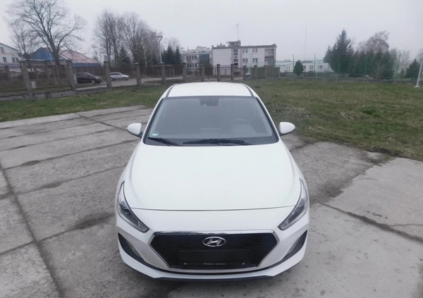 Hyundai I30 cena 48900 przebieg: 223500, rok produkcji 2018 z Jarosław małe 352